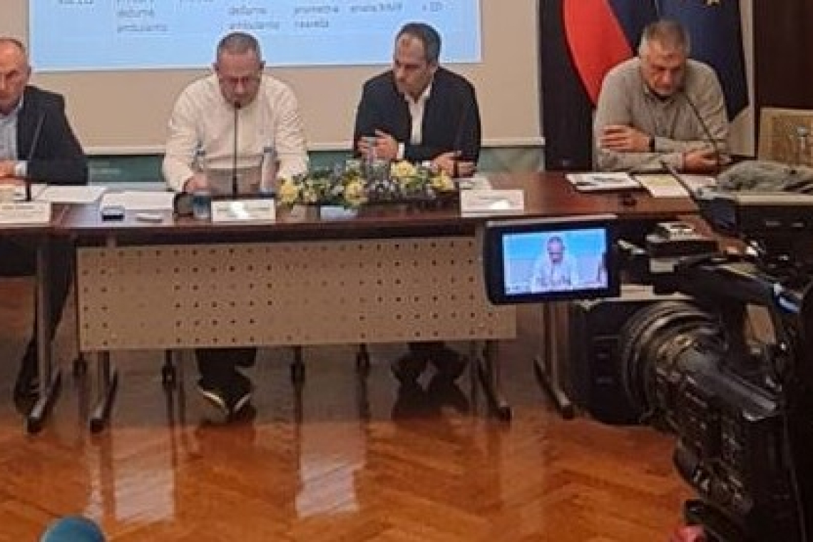 Pred člani ESS razprava o predlogih zakonov o ZZZS in digitalizaciji v zdravstvu