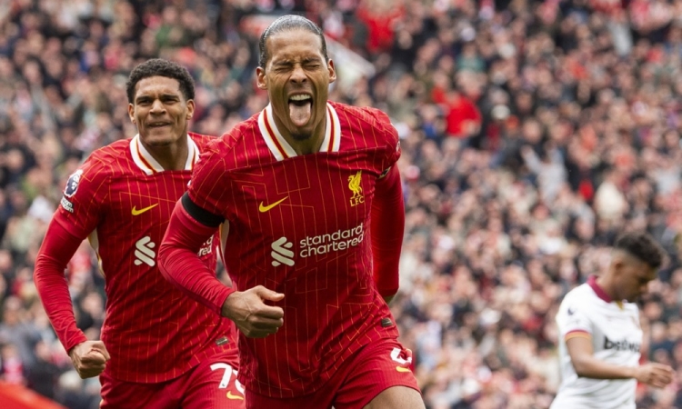 Liverpool povečal prednost pred Arsenalom