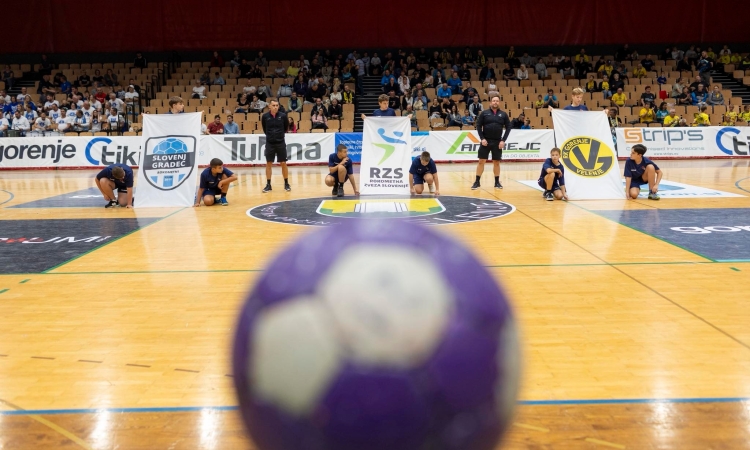  Rokometaši velenjskega Gorenja so premagali Slovenj Gradec s 35:31