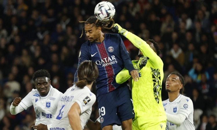 PSG z zmago na vrhu lestvice francoske lige