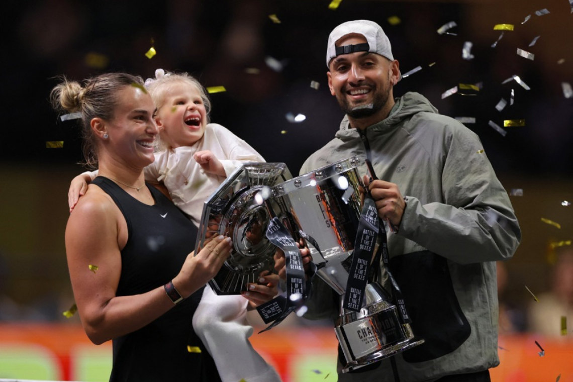 Kyrgios v novi različici bitke spolov boljši od Sabalenke