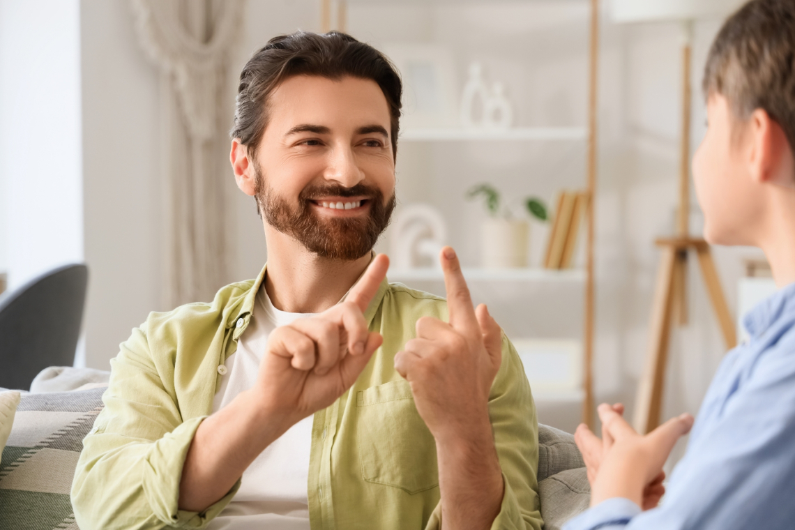 Evropska sredstva za program slovenskega znakovnega jezika za odrasle