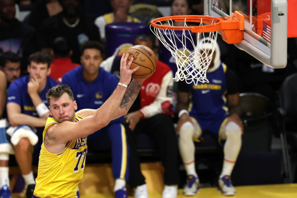 Luka Dončić igralec meseca na zahodu