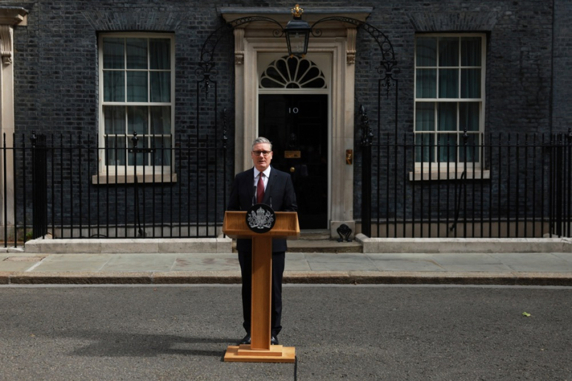 Starmer napovedal odhod z vrha britanske politike