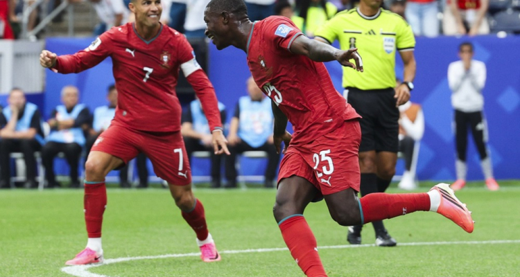 Ronaldo zadel na šestem SP, Portugalska do gladke zmage